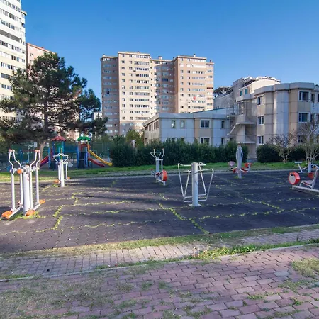 Cozy 1br & Sofabed With Two Inviting Balconies 公寓 *
