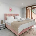 Cozy 1br & Sofabed With Two Inviting Balconies