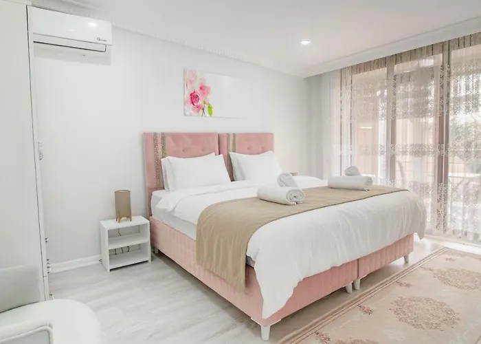 Cozy 1br & Sofabed With Two Inviting Balconies * Istanbul