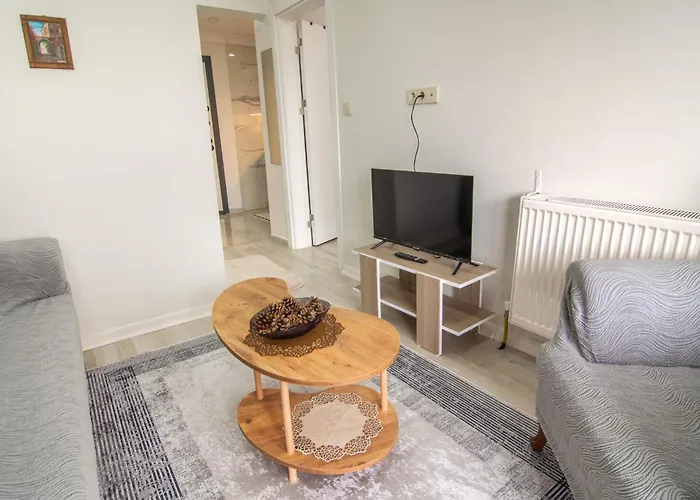 Cozy 1br & Sofabed With Two Inviting Balconies * Stambuł